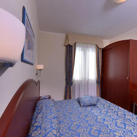 מלון דירות Costa Smeralda 3*