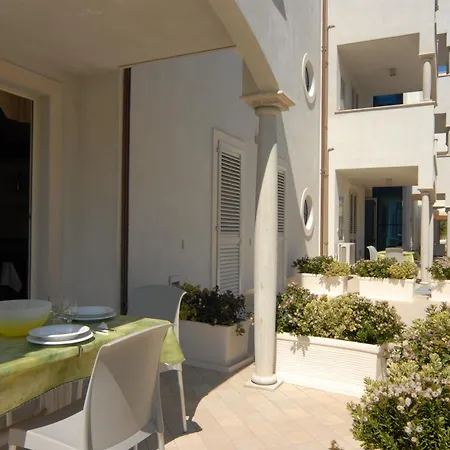 Costa Smeralda Lägenhetshotell Grottammare