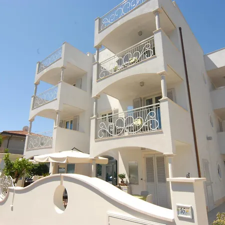 Costa Smeralda 3*