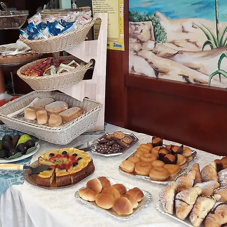 Costa Smeralda מלון דירות גרוטמארה