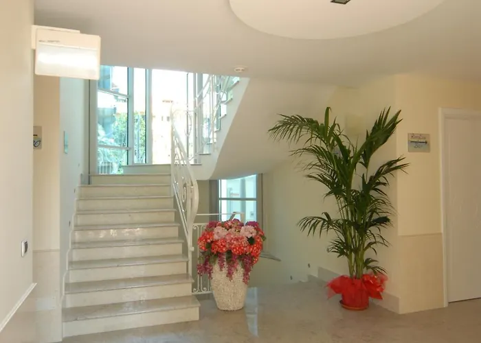 Costa Smeralda 3* Гроттамаре
