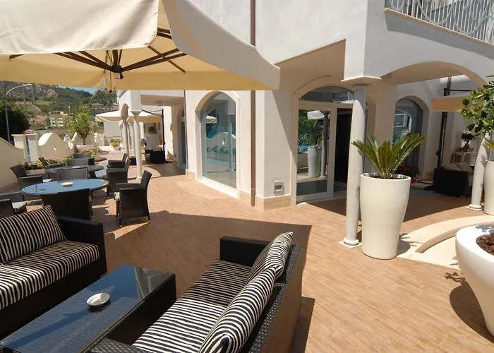 Costa Smeralda 3* Гроттамаре