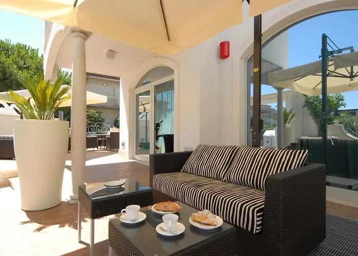 Costa Smeralda 3* Гроттамаре