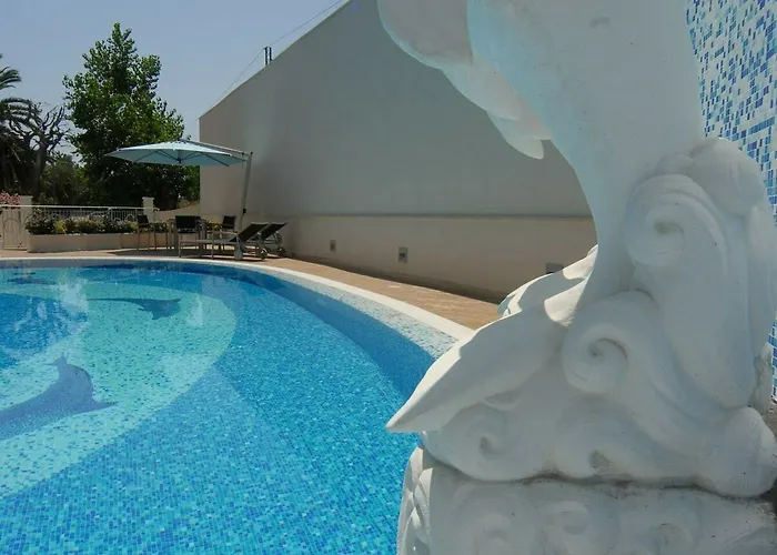 Costa Smeralda Гроттамаре