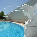 מלון דירות Costa Smeralda גרוטמארה