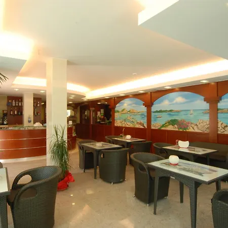 Costa Smeralda מלון דירות